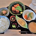 Azabu Amishiro - とろとろ豚角煮膳」 1,650円