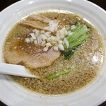 自家製多加水極太麺 ISAMI - 背脂煮干醤油７５０円