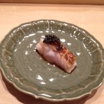 三谷 - ★10　のどぐろ（能登産）の上にキャビア