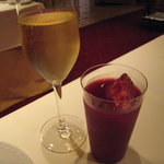 リストランテ ラ・バリック トウキョウ - スプマンテとブラッドオレンジジュース