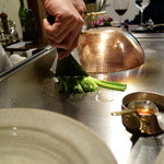 銀座うかい亭 - 焼きタラバガニ・九条葱焼