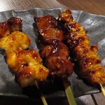 やきとり家すみれ - おまかせ3種盛り(タレ)