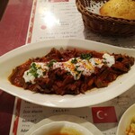 Yıldız Turkish Restaurant & Bar ユルディズ トルコレストラン - 