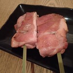 Keijirou - 中札内鶏の特大串焼き