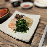 焼肉 ジャンボ - 