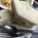 喫茶 アトリエ - 玉子サラダサンド。