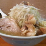 ラーメン富士丸 西新井大師店 - 標高