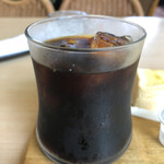リオ - ドリンク写真:アイスコーヒー430円。