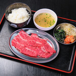 Yakiniku Horumon Kutamiya - 