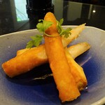 中國名菜 龍坊 - 担々麺セット：名物芝海老の春巻（2人前）