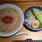 Wai mo - 駿河軍鶏白濁ラーメン  アメーラトマトソース添え