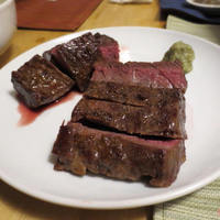 赤身焼肉 かるびあーの 新橋店 - 牛ハラミのステーキ焼