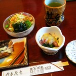 甚兵衛寿司 - ソイの煮付け