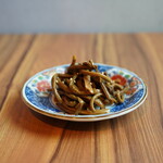 和牛焼肉食べ放題 ヤキニクギャング - 【焼肉定番あて】ゼンマイナムル 