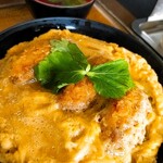 大阪屋 - 牡蠣丼¥800！たっぷり卵にカキフライでボリュームあり(≧∀≦)