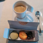 ランソレイエ - コーヒー 、ミニャルディーズ