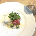 La Brianza - アロエのサラダ。フレッシュなアロエはねばねばなのね～ キラキラと輝いてみずみずしく、フレッシュなアロエってこういう美味しさなのね～と初体験☆驚きでした。おいしかった～