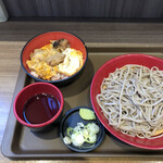 名代 富士そば - ミニ炭火親子丼セット（期間限定）500円