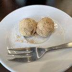 リボリータ エ サルメリア - きな粉ボール