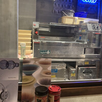 自家製粉石臼挽きうどん 青空blue 本店 - 