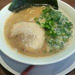 ばってんラーメン 町田店 - 