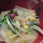 Creer - お味噌汁には多くの野菜