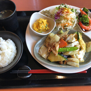 座敷 高松でおすすめのカフェをご紹介 食べログ 座敷 高松でおすすめのカフェをご紹介 食べログ