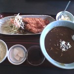 葵飯店 - カレーラーメン定食