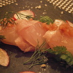モンプチコションローズ - 房総産鮮魚のカルパッチョ　クロムツ