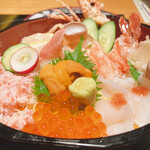 しゃぶしゃぶ・日本料理 木曽路 - 北海丼、3,300円。
