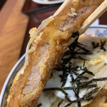 Tomobe Shiyokudou - 豚肉はそれ程厚くありませんが、味はなかなか
