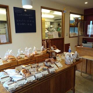 アカリベーカリー_2