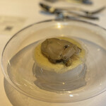 ウシマル - 九十九里岩牡蠣藁焼新玉ネギソース