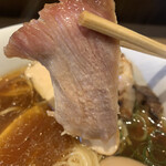 らぁ麺や 嶋 - 【2021.3.17】豚肩チャーシュー。