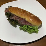 ブランジュリー パリの空の下 - 黒毛和牛のサンドイッチ　¥1,200