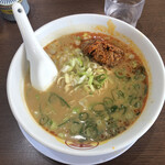 Rairai Tei - 坦坦麺（880円）