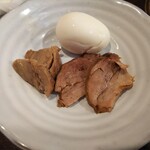 金町製麺 - チャーシュー＆塩味玉