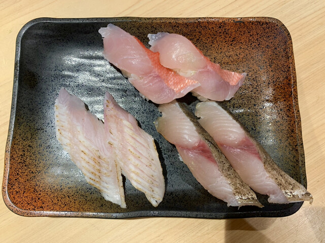 沼津魚がし鮨 御殿場アウトレット店 ぬまづうおがしずし 御殿場 回転寿司 食べログ 沼津魚がし鮨 御殿場アウトレット店 ぬまづうおがしずし 御殿場 回転寿司 食べログ