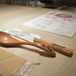 MOON & BACK Ramen Bar & Branch Cafe - 