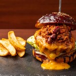 Chili beans & cheddar cheeseburger