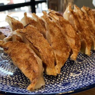 神戸元町で人気の餃子 ランキングtop 食べログ 神戸元町で人気の餃子 ランキングtop 食べログ