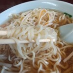 中華麺店 喜楽 - 麺のアップ