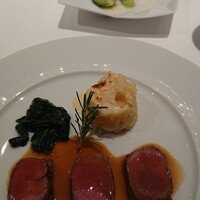 メゾン ポール・ボキューズ - 仔羊の完成