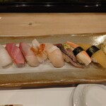 Hokake Zushi - 