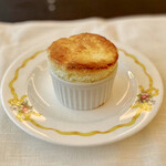 ザ・テラス - パルメザンチーズのスフレ（デザートです）