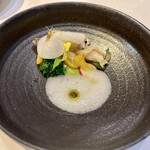 Hirovanna - 白ミル貝のサラダ