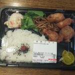 ディオ - 唐揚げ弁当 (税抜)184円　(2021.05.26)