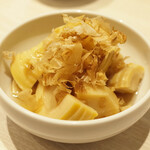 トンテキ食堂8 - たけのこ煮(200円)