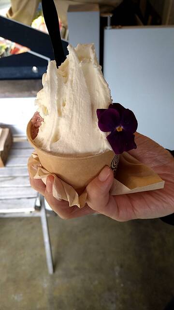 農家の息子がつくるジェラートの店 ハナタバ Hanataba 関屋 アイスクリーム 食べログ