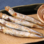 ·柳葉魚 (4串)
